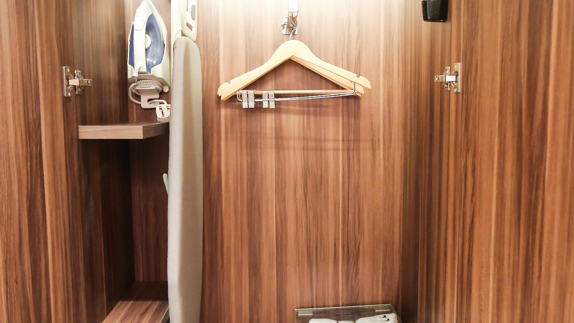 L Hotel At Bugis Ville Singapur 3*,