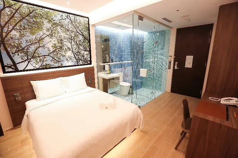 L Hotel At Bugis Ville Singapura